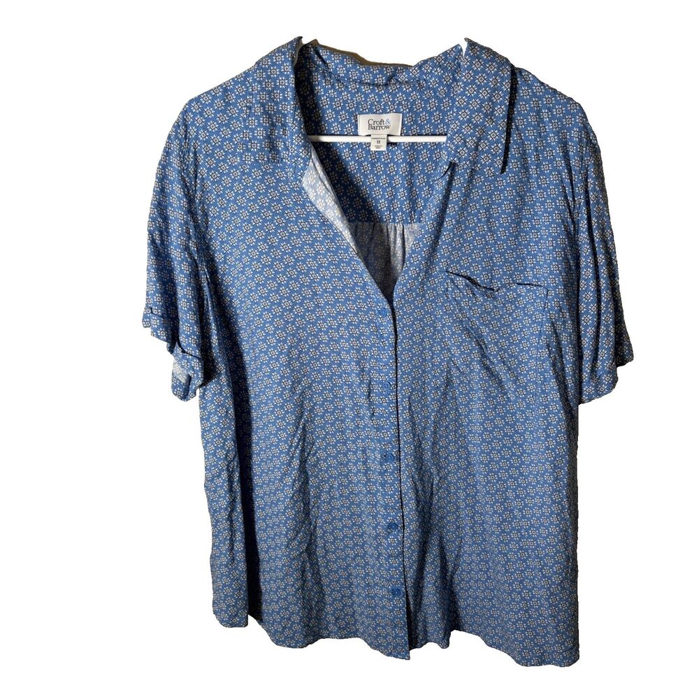 Croft & Barrow Shirt Women's 1X Blue Button Up Collared Short Sleeve Pocket Top
